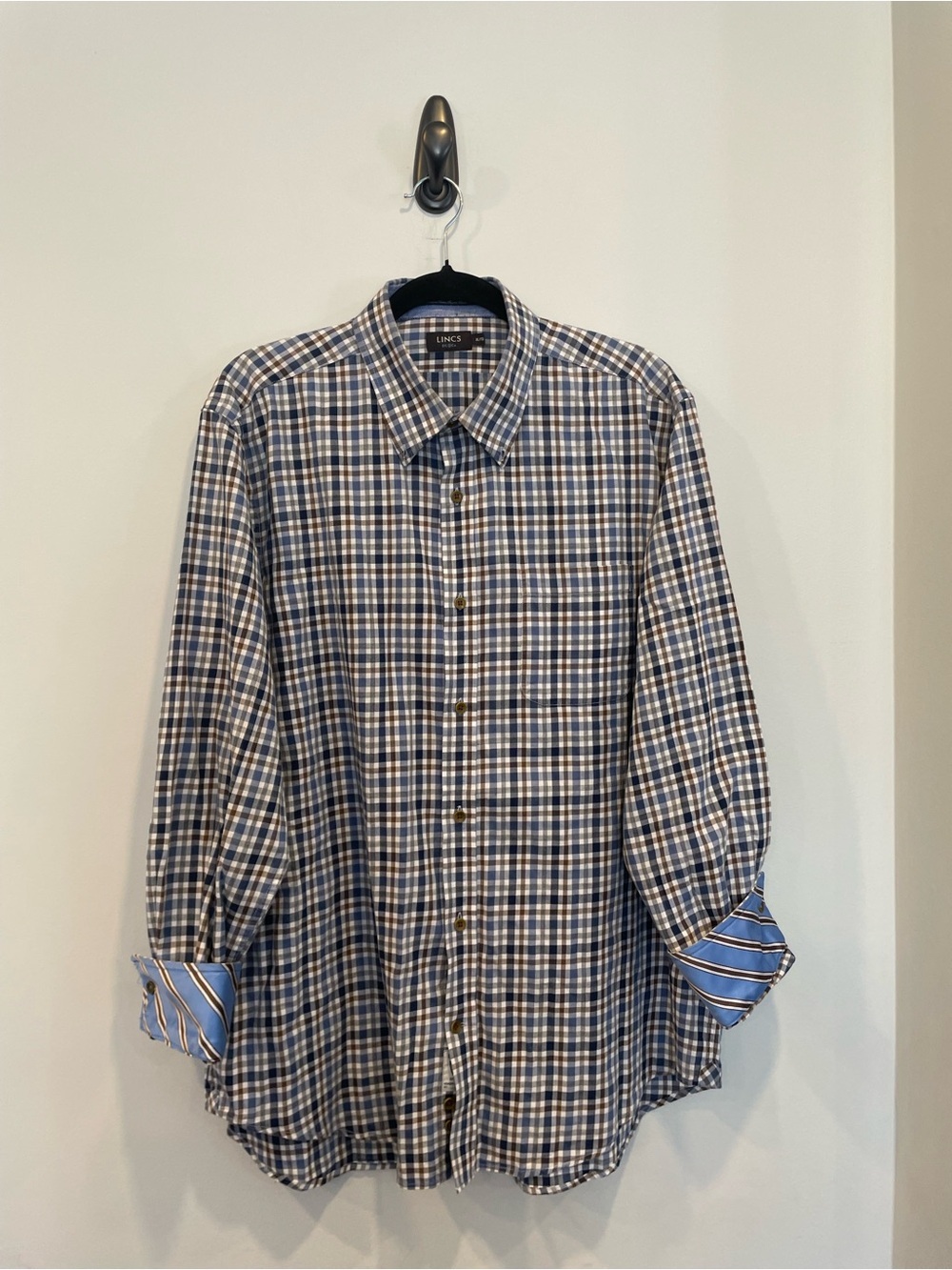 Lincs DC & co Blue and White Plaid Button-Down Shirt - Picture 10 of 10